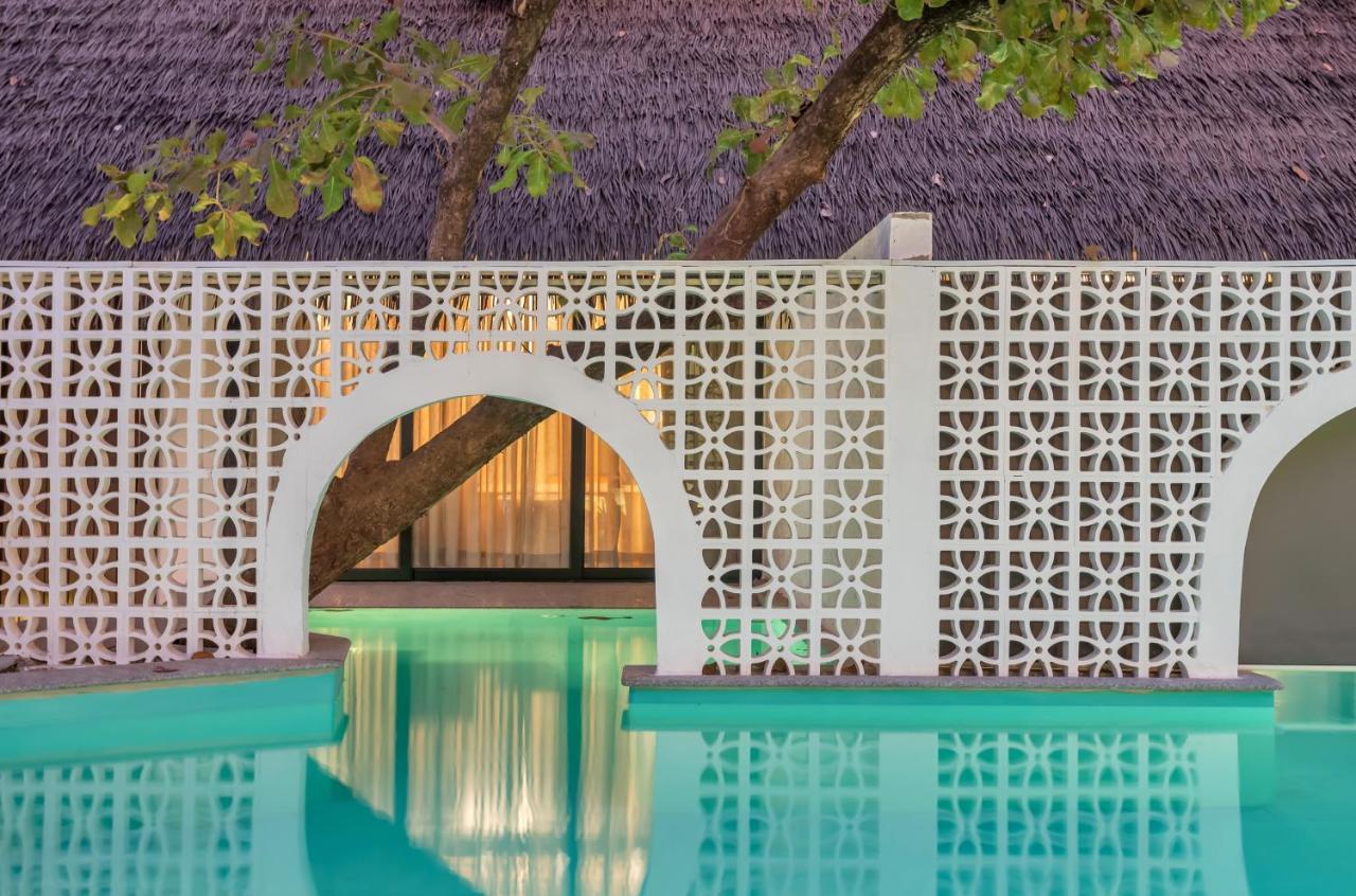 Hotel Oia Goa - Private Pool 4*